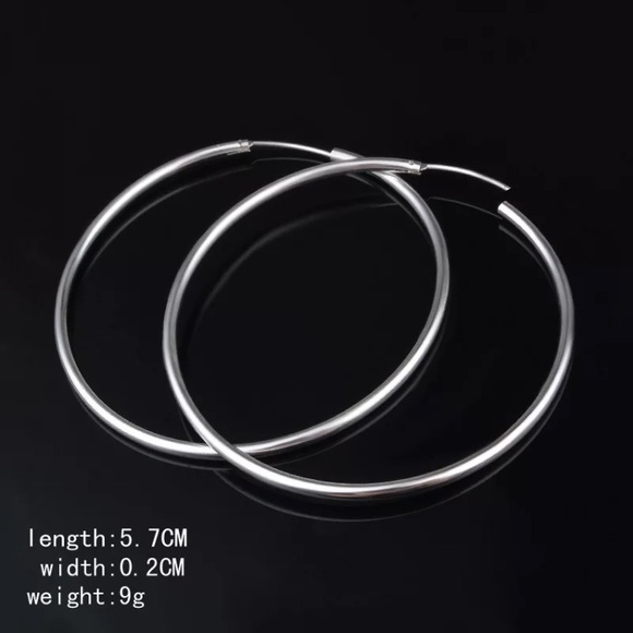 ๐ Sterling Silver 925 Hoop Earrings - Picture 2 of 4